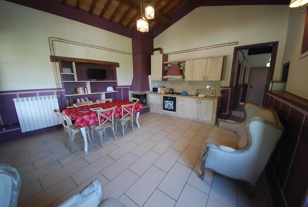 Spoleto By The Pool Guest House Ngoại thất bức ảnh